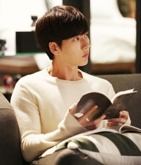 韩男星爆吸毒被捕 朴海镇李茂生衰被点名