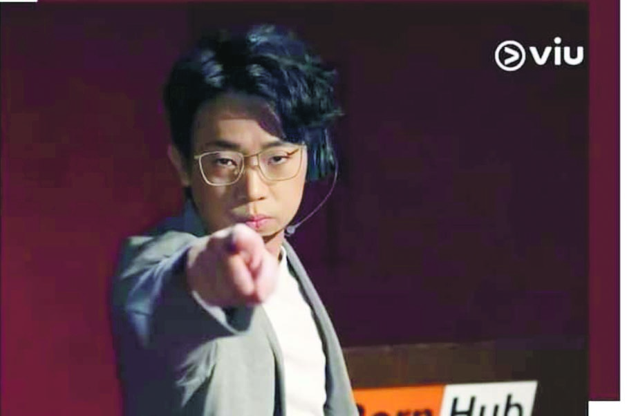 首演港剧入围釜山电影节 梁咏琪与马思纯争视后	