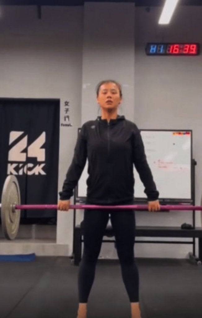 马思纯发健身视频被问生子 直接打脸:我还没生过孩子呢