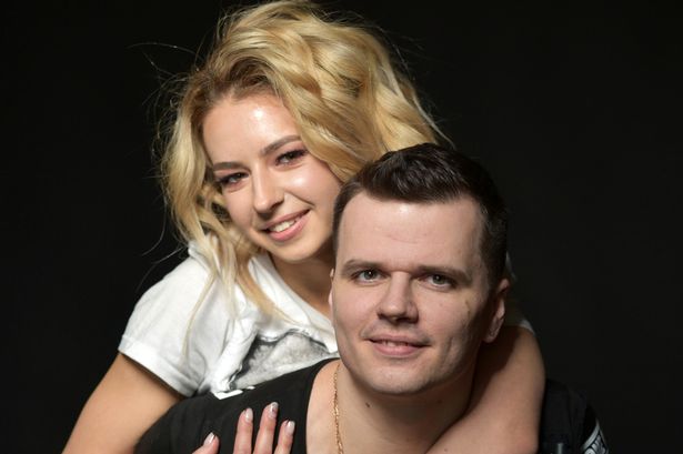 马戏团女飞人绝美升空 下秒手滑狂坠近5公尺!恐怖瞬间曝光