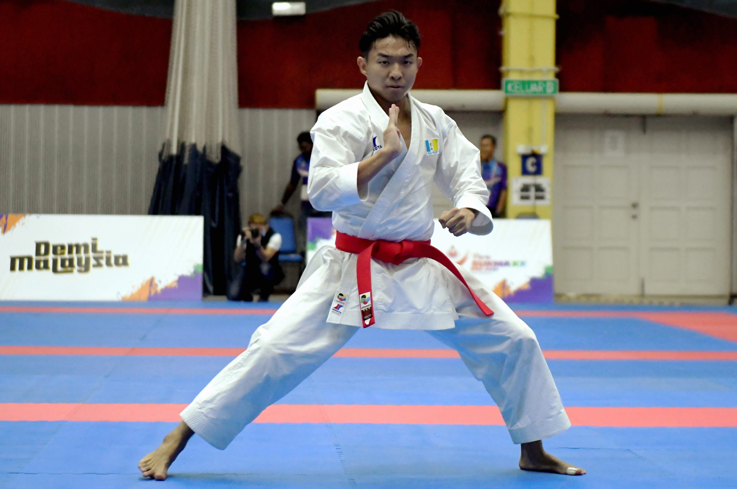 马运会空手道| 女子55公斤级无敌 玛杜丽夺吉打首金