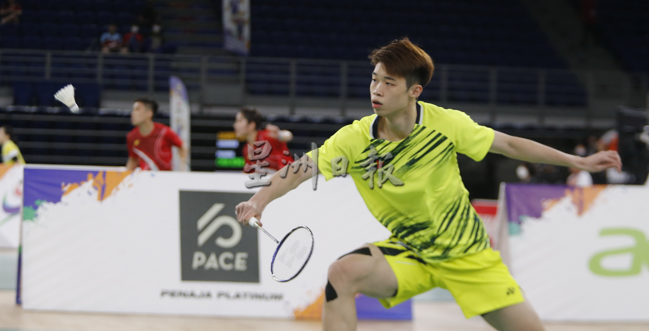 马运会羽球赛打响首炮  智勇轻松闯8强