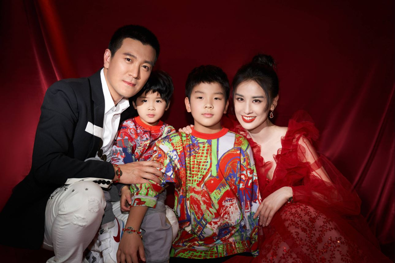 黄圣依杨子婚变?  藏头诗疑似暗示离婚