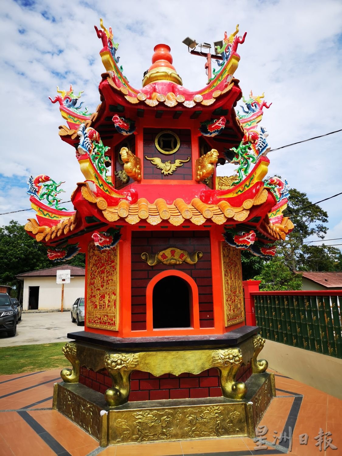 (古城封底主文)《庙堂之旅》一个圣龛开始冬牙峇株玉皇殿与村民的善缘
