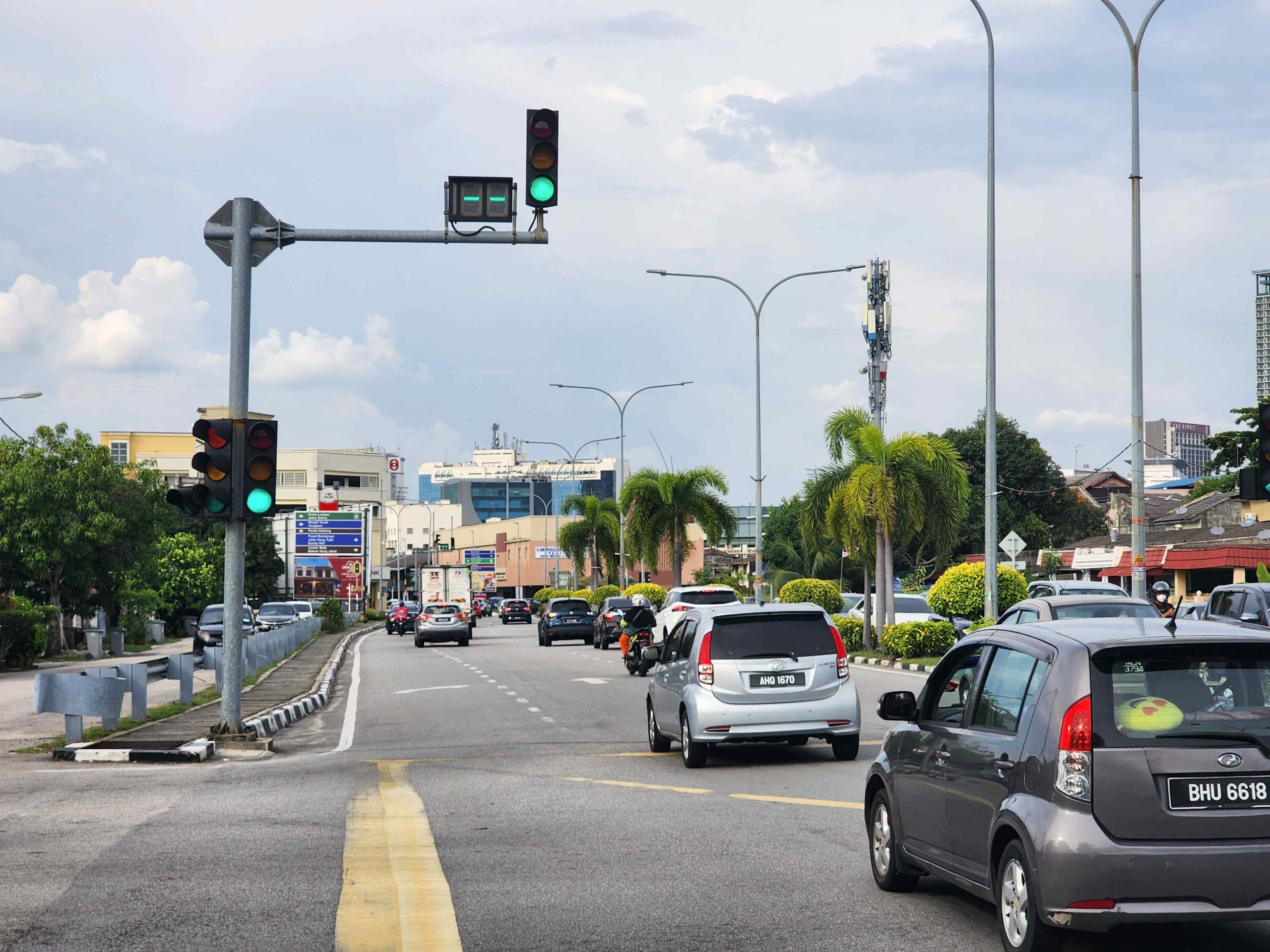 (古城封面主文)交通管制精明系统“青灯连锁效应”,王金辉至就大马眼路省下时间达196%