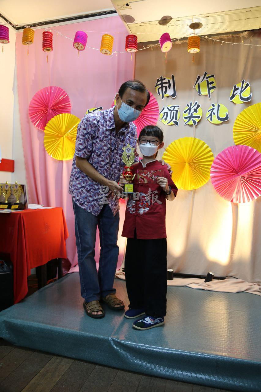 (古城版)五邑会馆2022家好月圆庆中秋之亲子环保灯笼制作比赛