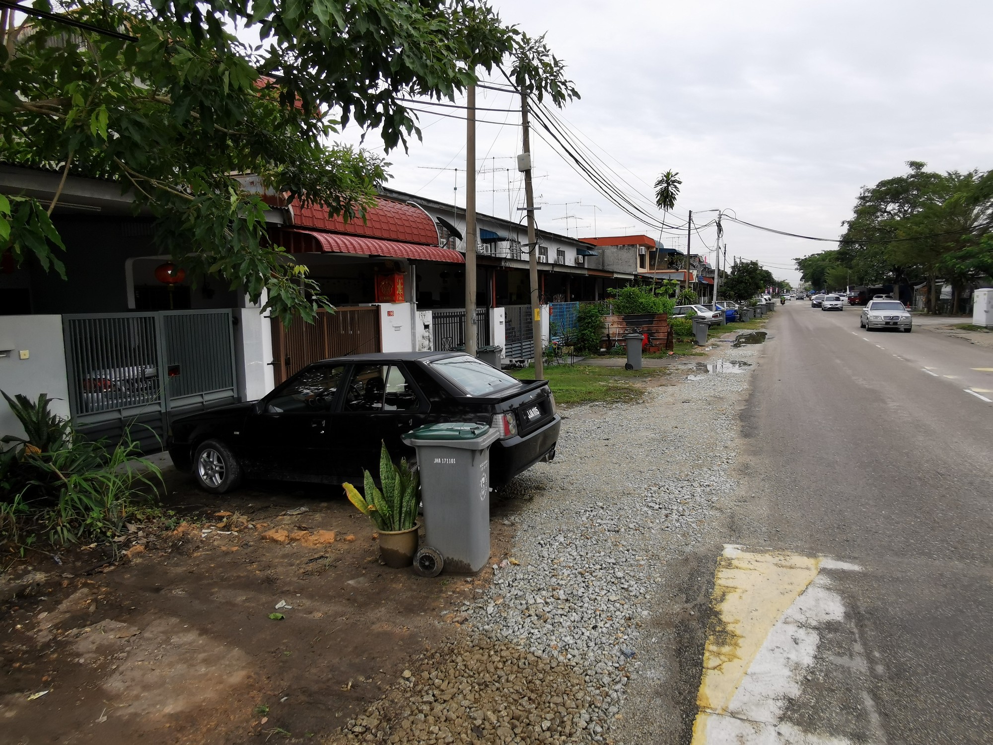 民生特工队:峇进步花园扩建道路,居民反对“割路”至家门前