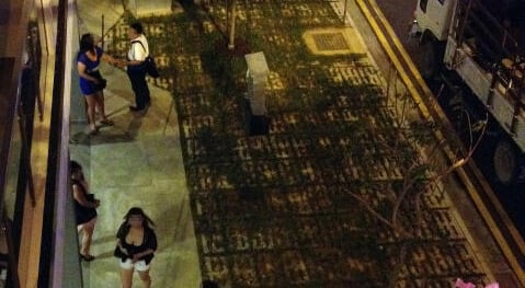 抱怨同行抢客 站街女挨揍骨折