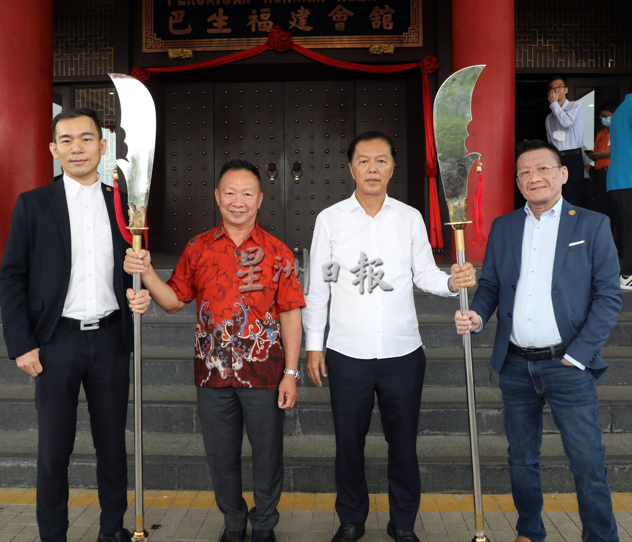 (早报版4头)大都会/巴生站关公文化节盛大嘉年华出击