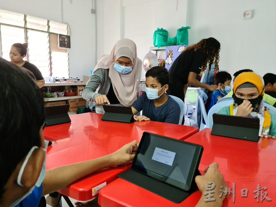 Deloitte推动KidsEdu计划，职员化身义务教师