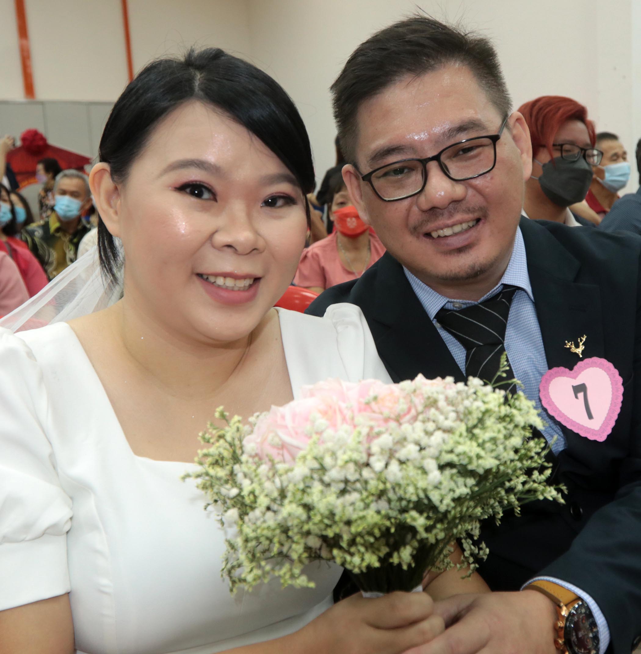 NS芙蓉/“久久同心婚约汇”集体婚姻注册,13对新人婚了!