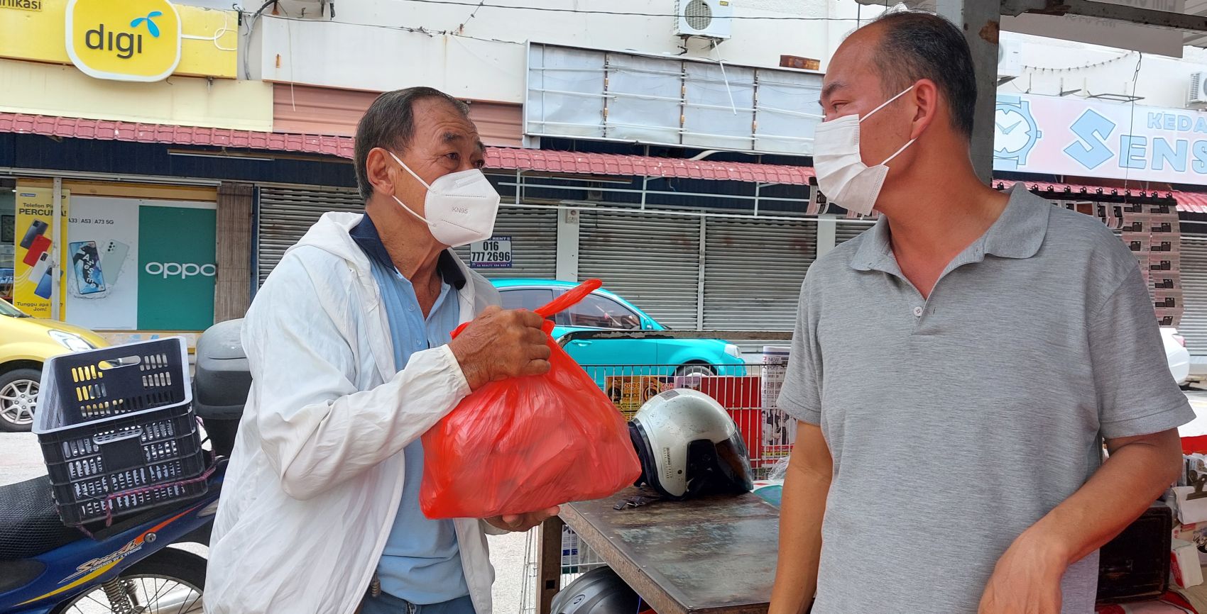 2/10《有故事的人》派爱心食物 看尽人情冷暖