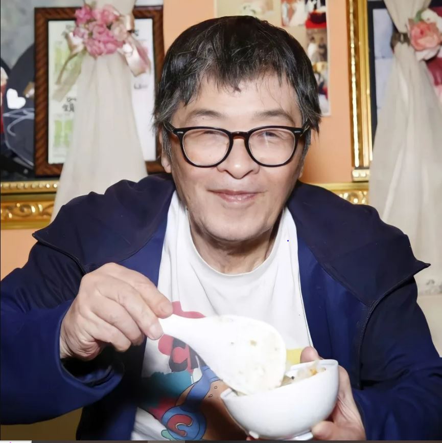 81岁谐星车祸不治 晚年境况凄凉住垃圾屋