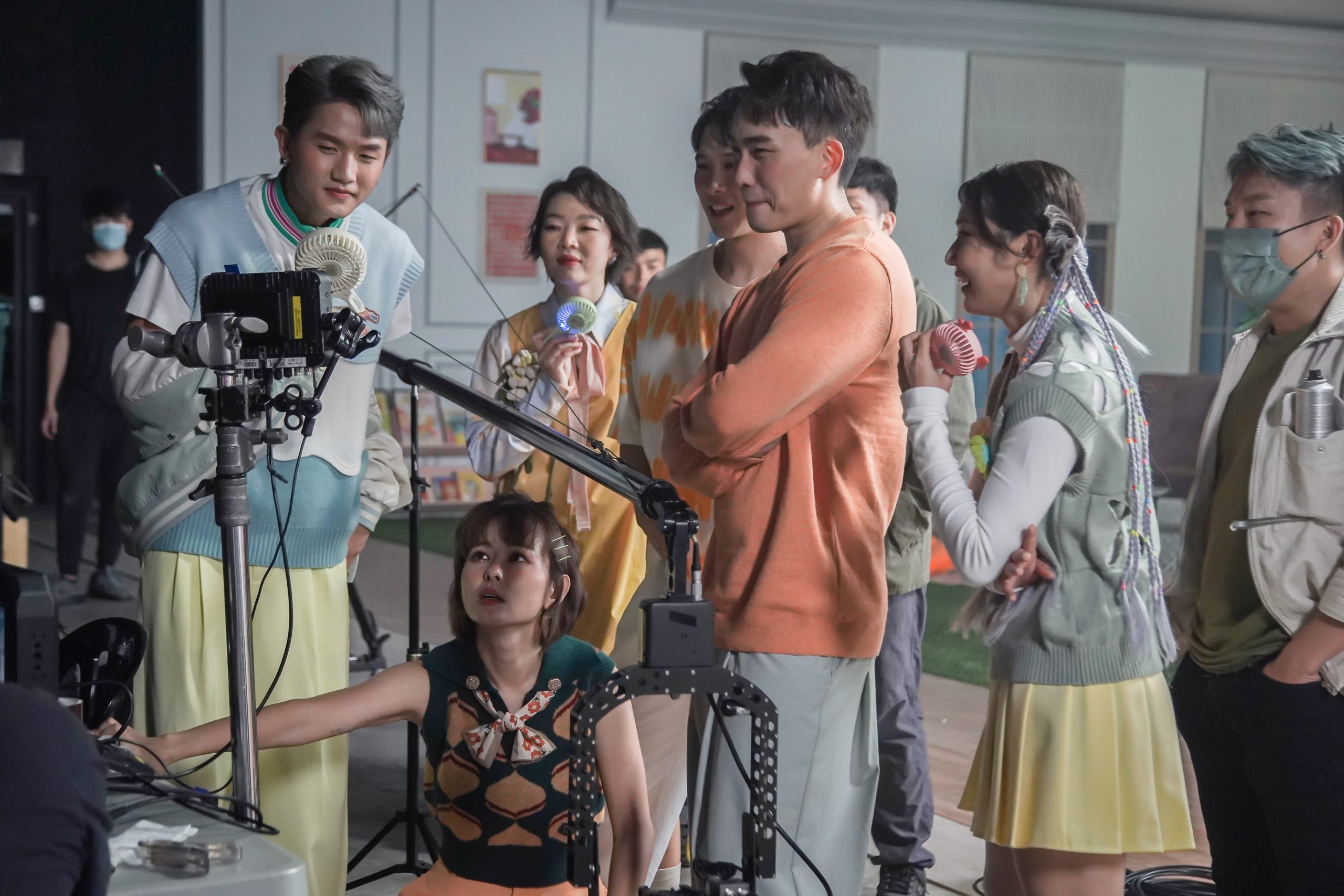 Astro《旺兔GOLD》MV添新面孔 萧慧敏自嘲“kiasu妈”