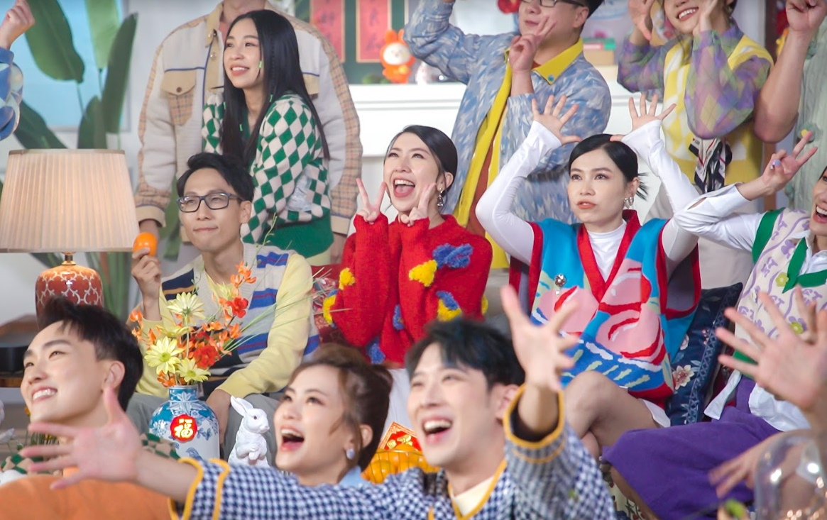 Astro《旺兔GOLD》MV添新面孔 萧慧敏自嘲“kiasu妈”