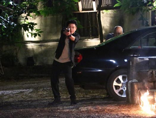  黄宗泽差点毁容！ 拍戏遭无人机击中头部