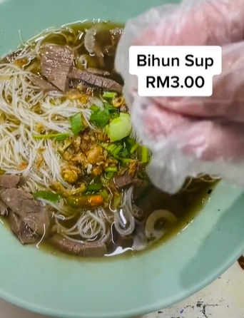 “价格便宜到你怕!” 老板同情学生情况 食物不起价