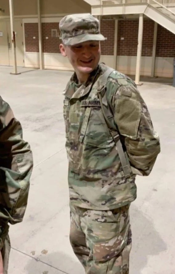 “我这幺帅为什幺没女友” 单身男欲杀3000女泄恨