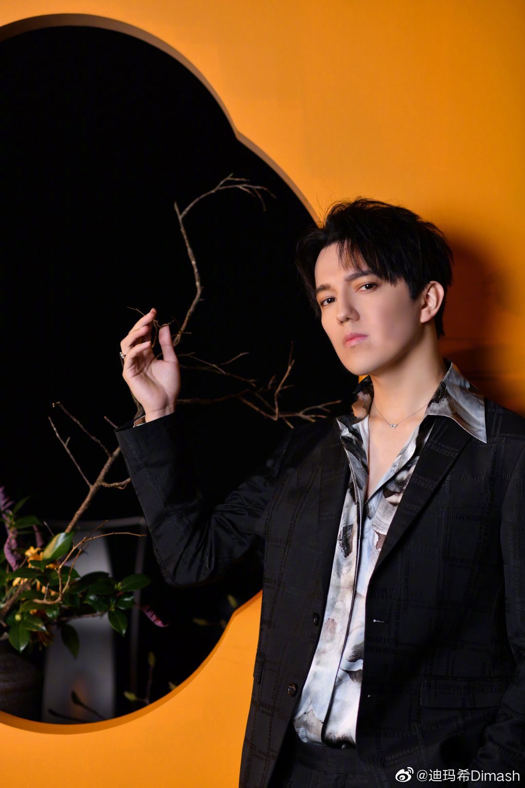 “撞正”投票日 4演唱会延期待定!