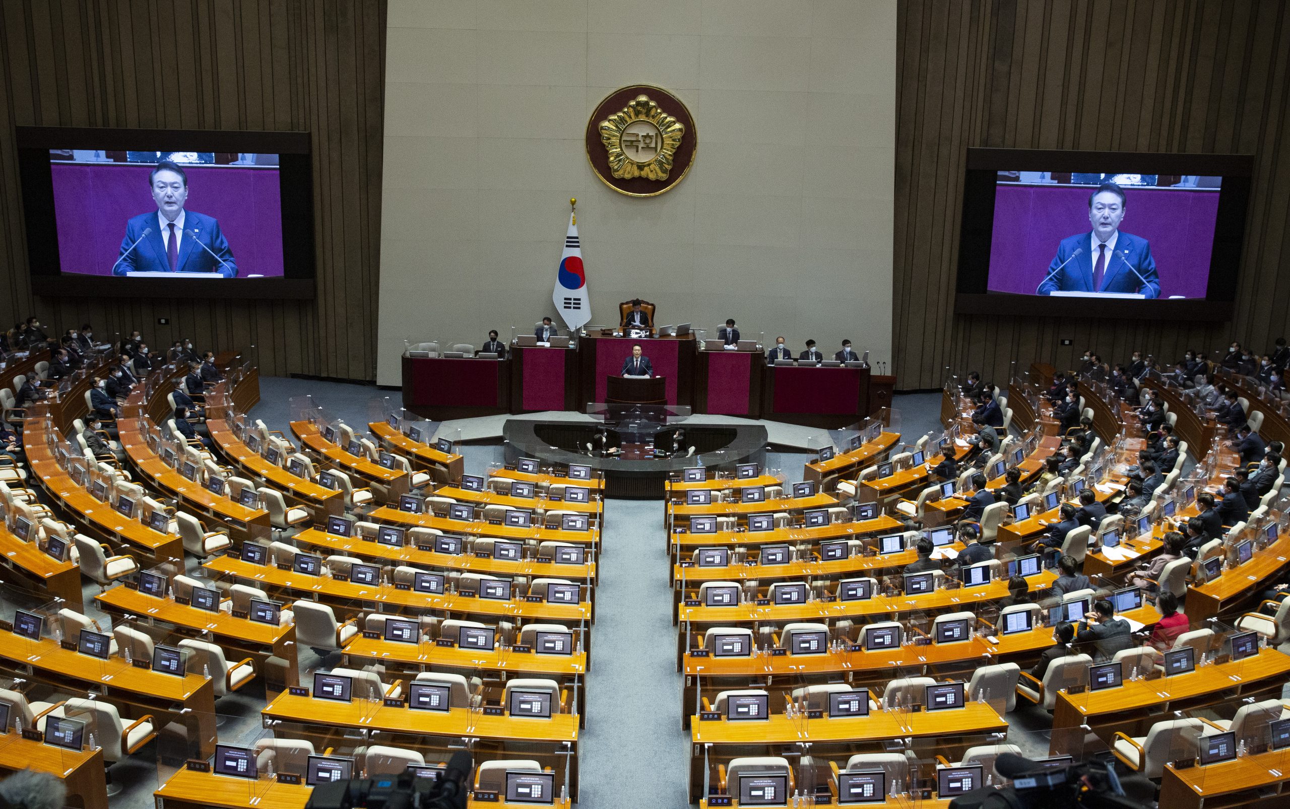 “韩国宪政史首次”!韩媒:尹锡悦施政演说,最大在野党集体抵制