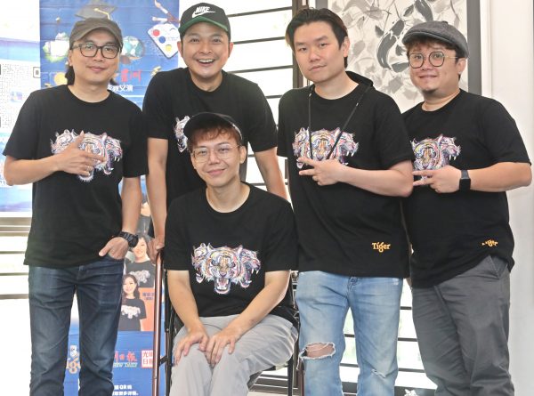 义演时隔2年重返舞台开跑 歌手精选正能量歌单