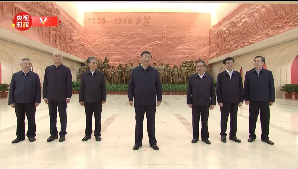 习近平率领6常委赴陕西延安