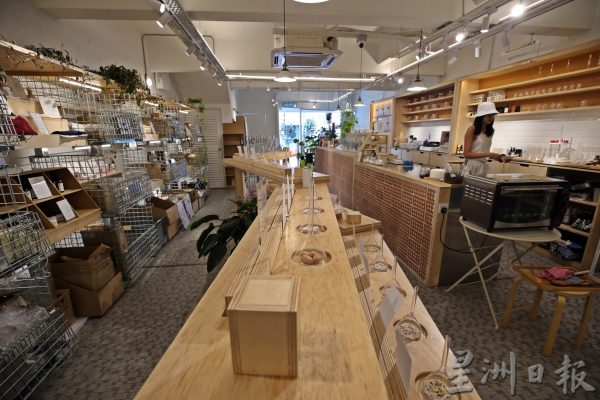 从升级改造产品、设计到推广:Re{me}dy在营销 爱地球