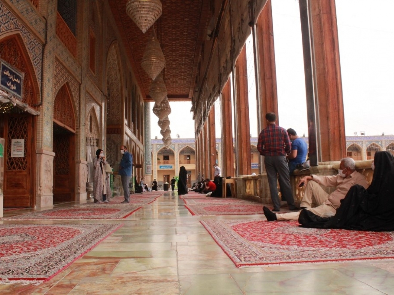 伊朗南部什叶派圣地恐袭至少15死40伤 IS认责