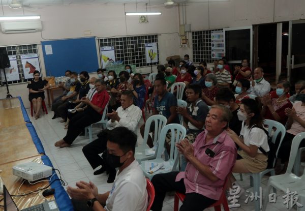 供FB／林振辉：请亚沙选民给“傻子律师”一次机会，王金隆：做不好 再下一届就换人