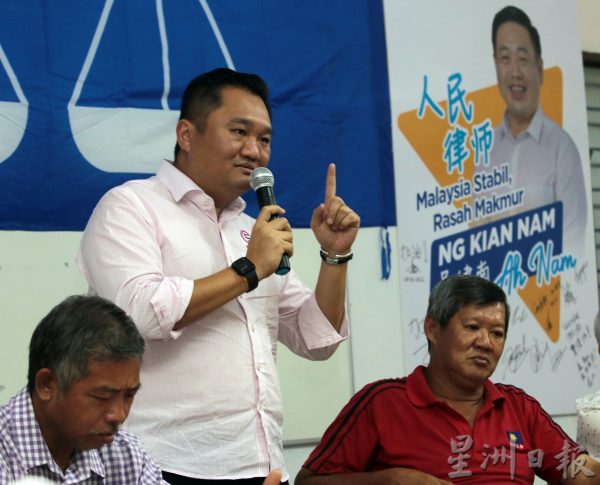 供FB/林振辉:请亚沙选民给“傻子律师”一次机会,王金隆:做不好 再下一届就换人