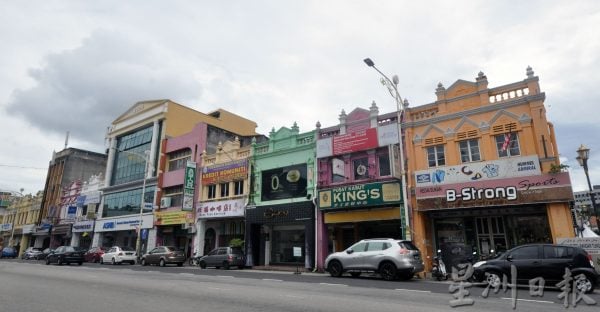 供FB/花城大小事:日晒雨淋 老店严重掉漆,芙市商家盼重新粉刷