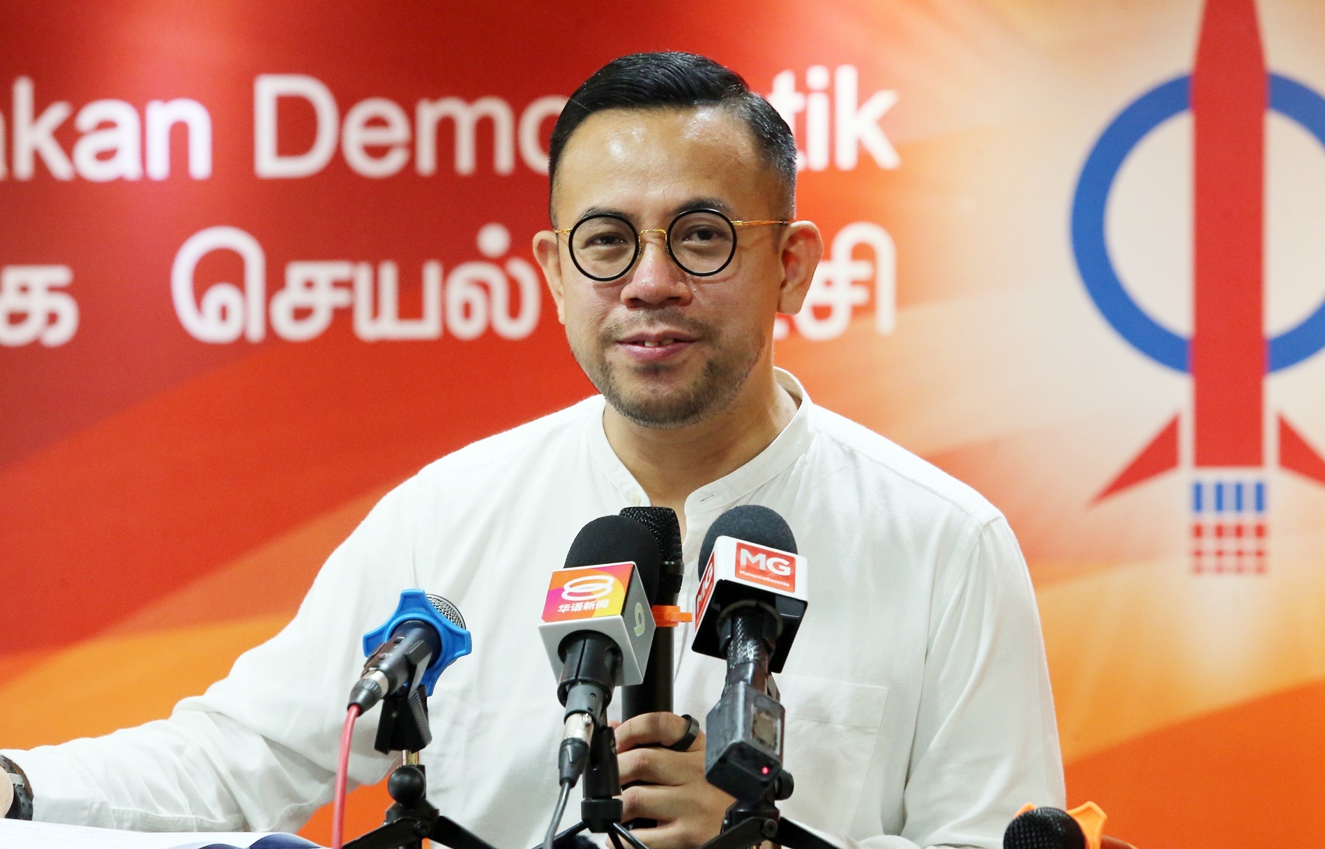 促政府禁大马人到柬埔寨工作·沈志强:直到猪仔集团被瓦解