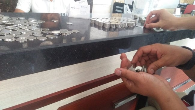 储蓄银角两年多 夫妻花5.1万买梦想车