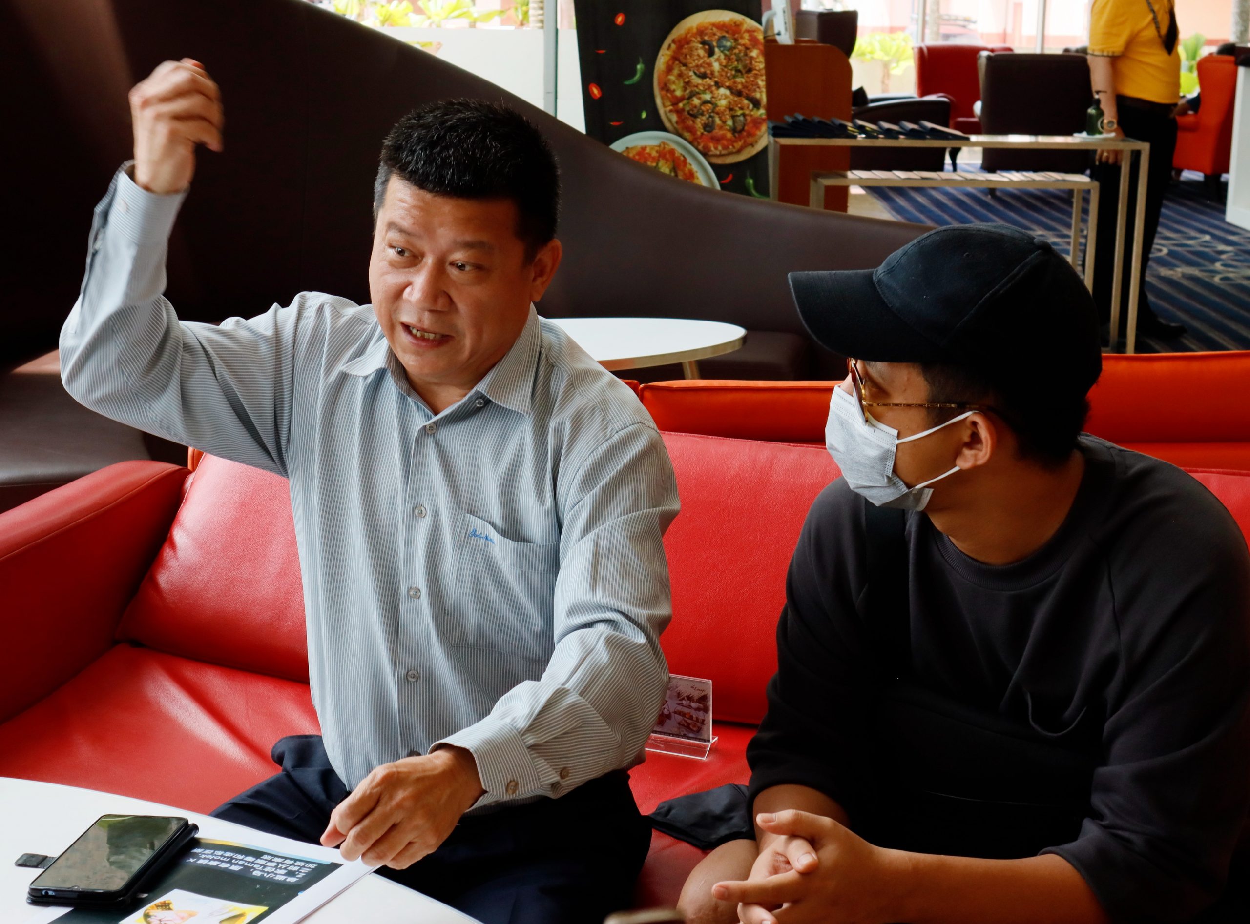 全：猪仔爆料 还有3个大马男子下毒手迫害魏振峰