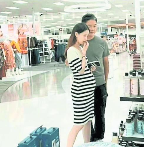 刘强东在美性侵案和解 发声明向孕妻章泽天道歉