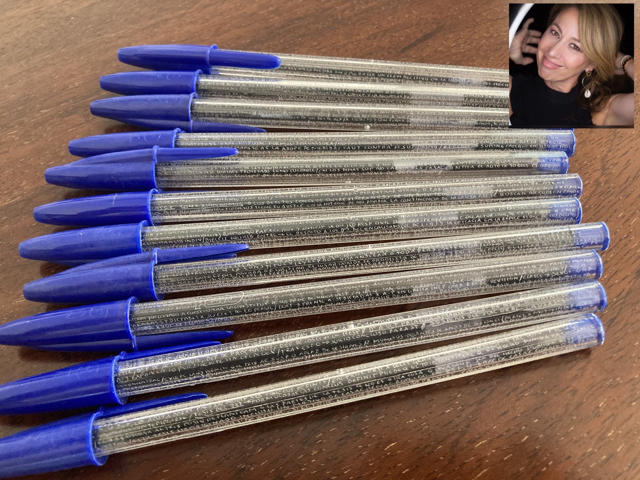 原子笔刻整部刑事诉讼法 超狂作弊法教授珍藏10年