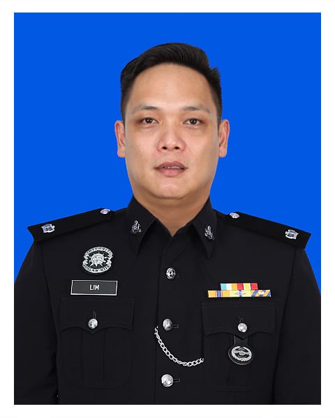 取代前文//警队调动