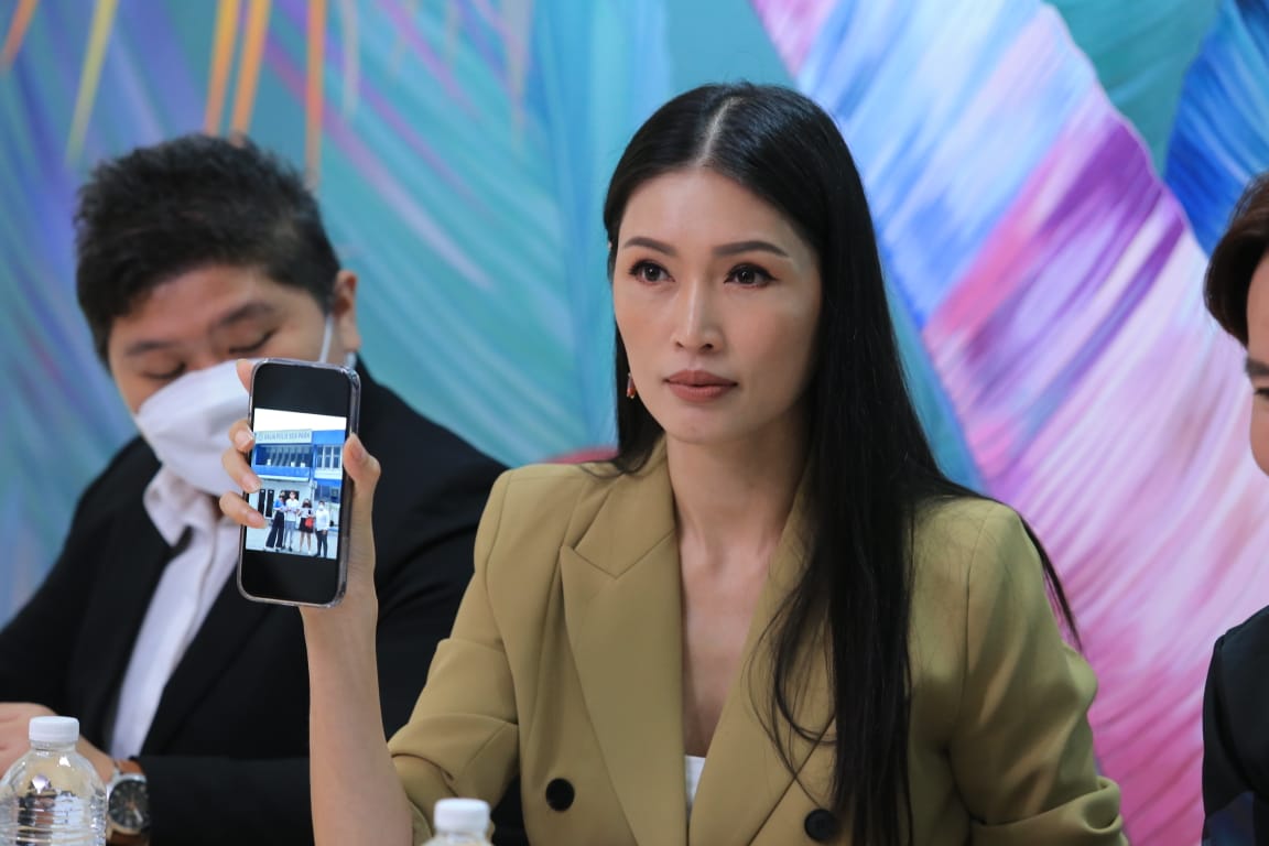 叶俊岑:“请大家停止攻击我们与家人!”