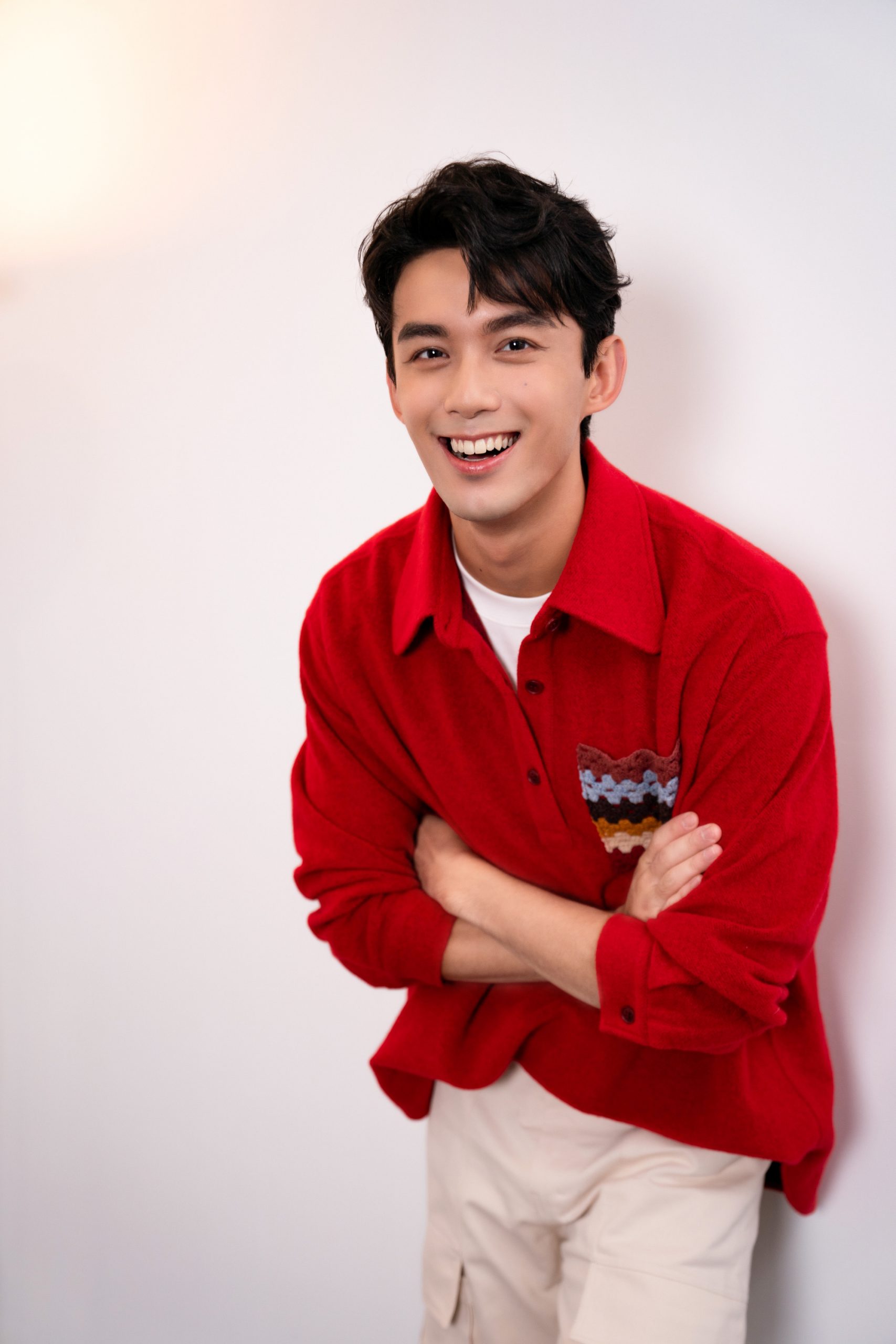 向涵之晒视频自称“不是恋爱脑” 遭酸又蹭吴磊热度