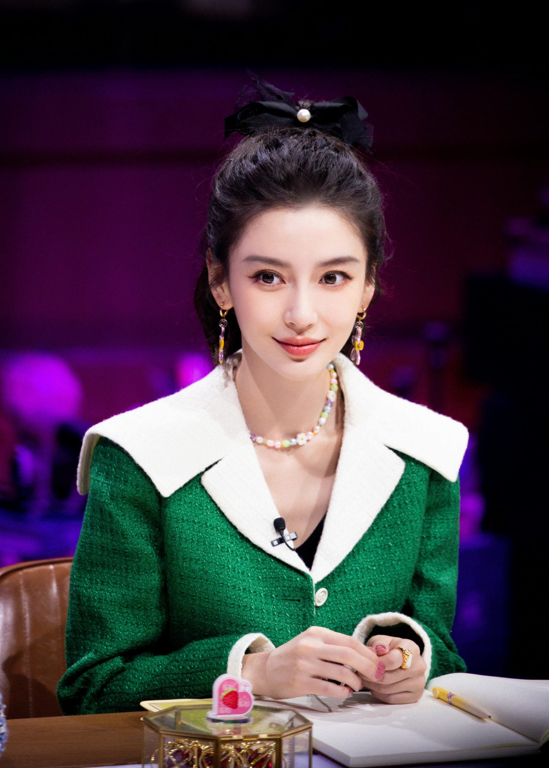 和黄晓明离婚受伤太深?Baby首认“害怕再打开新的恋情”