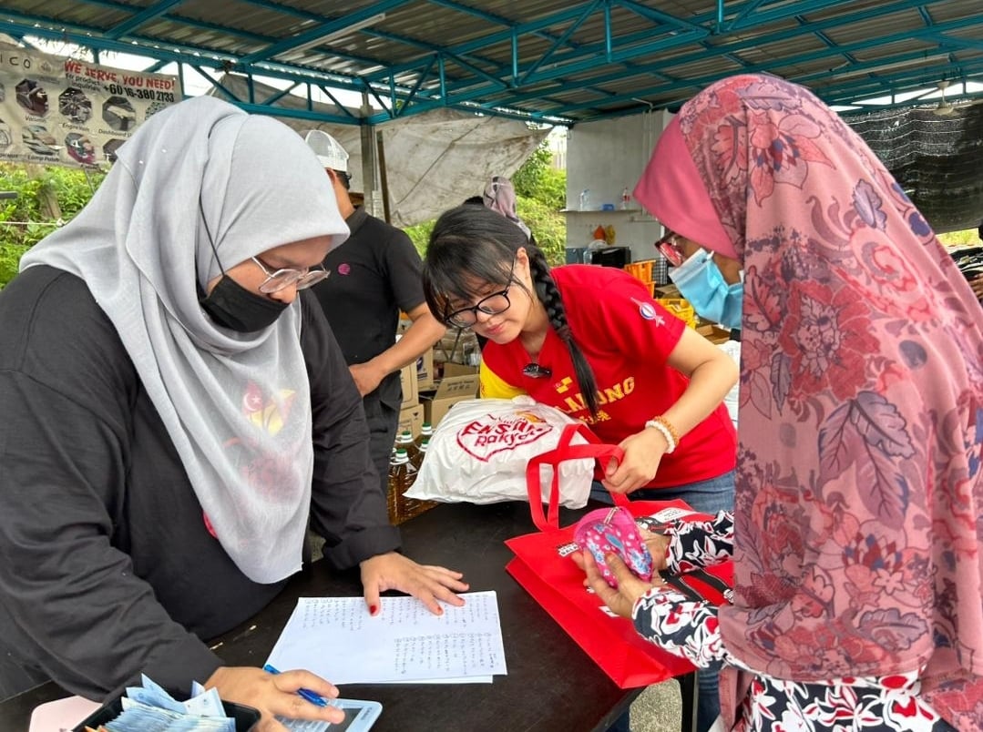 大都会/封面/州议员为国席候选人助选 11图