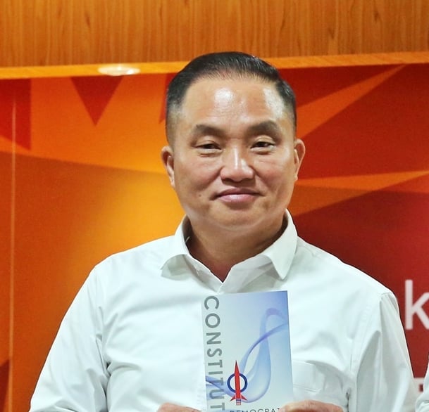 大都会/封面/州议员为国席候选人助选 11图