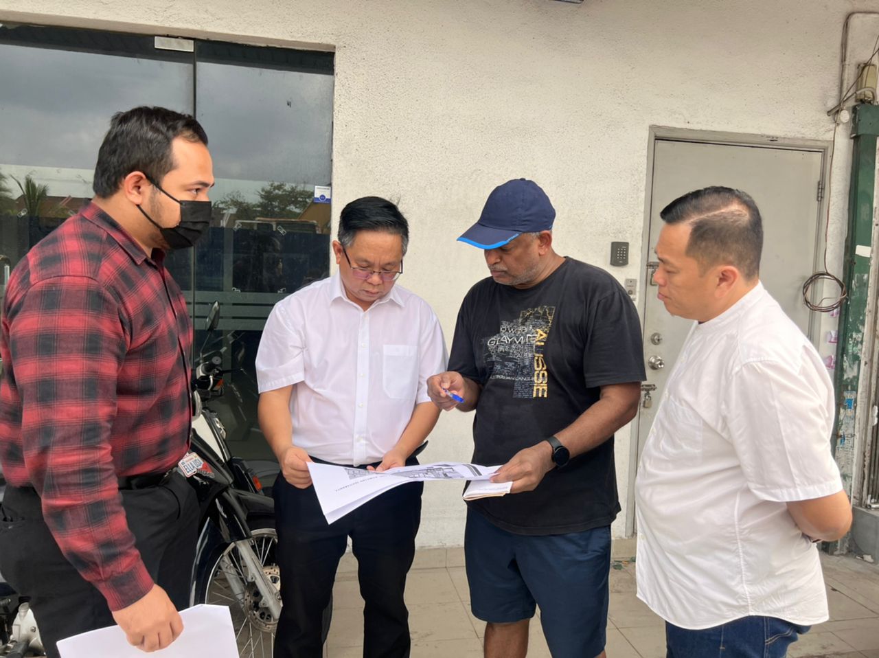 大都会/高阳苑防洪工程停滞不前引不满/5图