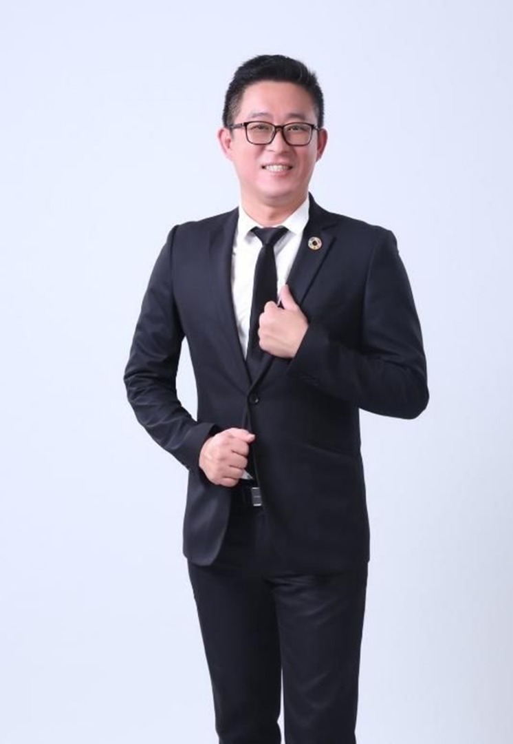 大都会(刊期10月29日)有故事的人:追求多面向发展的人生