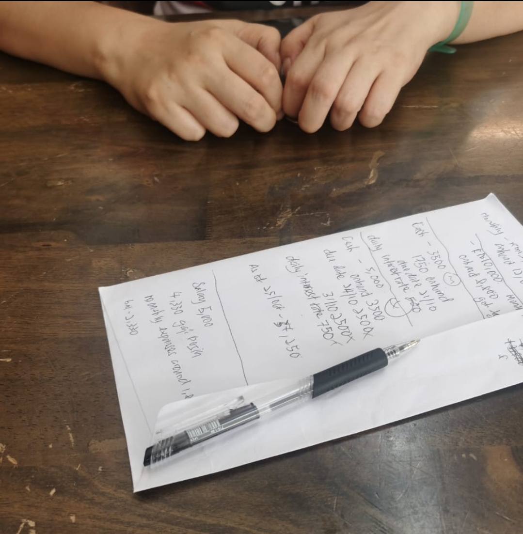 大都会/丈夫破产妻子揹负顶梁柱压力,借阿窿投资反被老千骗两万多/2图