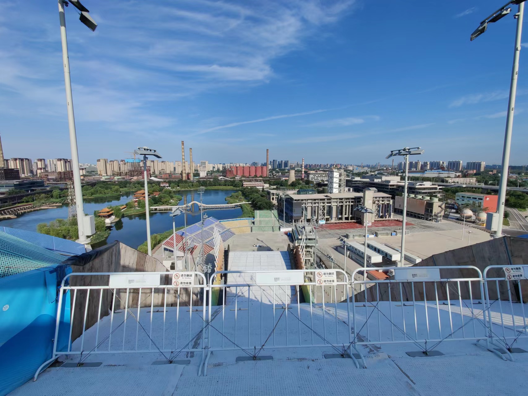 天下事 重工业废址蜕变新城市 北京首钢 涅磐重生