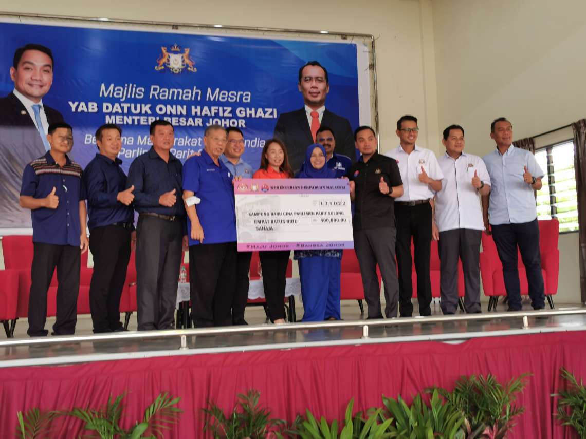 大臣与巴力士隆华印裔交流,拨52万给新村、华小、神庙