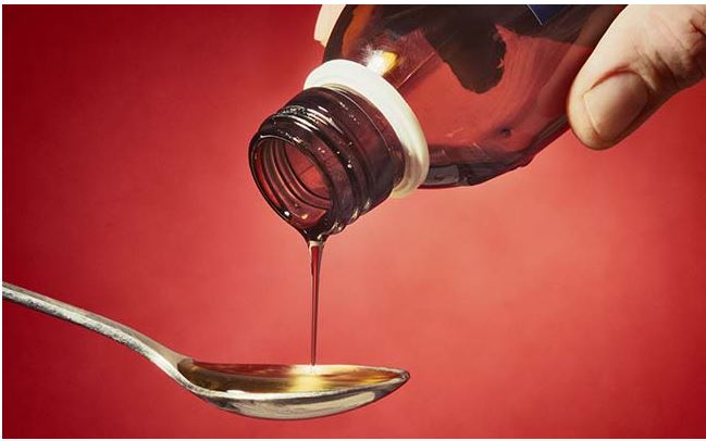 引发急性肾损伤 世衞:4款印度产咳药水 或与冈比亚66名儿童死亡有关