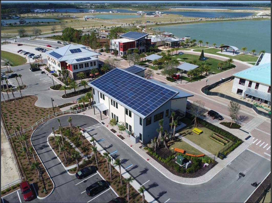 拚盘主文)绿量无穷/佛州太阳能小镇及早转型 逃过美国最严重飓风