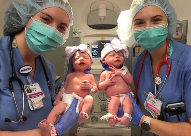 拚盘/双胞胎医院诞生 与两名助产护士撞名